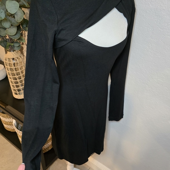 Halston Heritage Shirred Keyhole Black Mini Dress cocktail elegance Size 10 - Picture 7 of 9